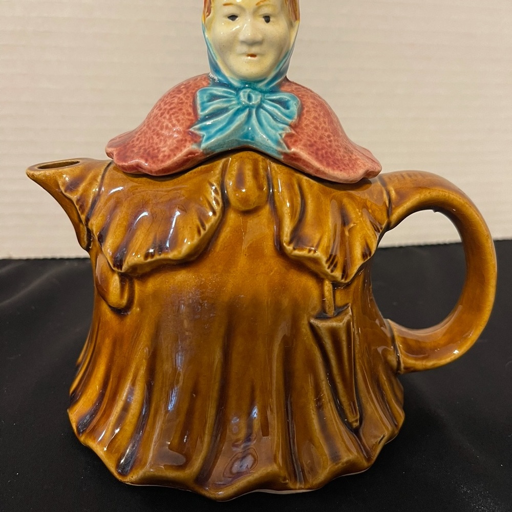 Vintage Japanese Ceramic Teapot